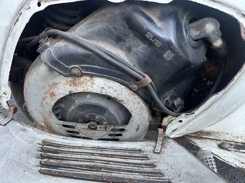 Scooter: Vespa 125 Primavera 1976  – Usato da Quartino venduto da DiloUsato 5