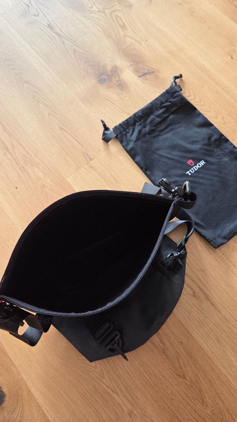Borse: Tudor Dry Bag – Nuovo (secondo la descrizione) da Emmenbrücke venduto da Crabtree13 3