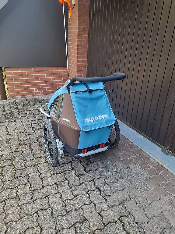 Anhänger: Croozer Kinderanhänger 1 Platz inkl. Jogging-Set & Kupplung – Gebraucht aus Oberembrach von Snowjos 2