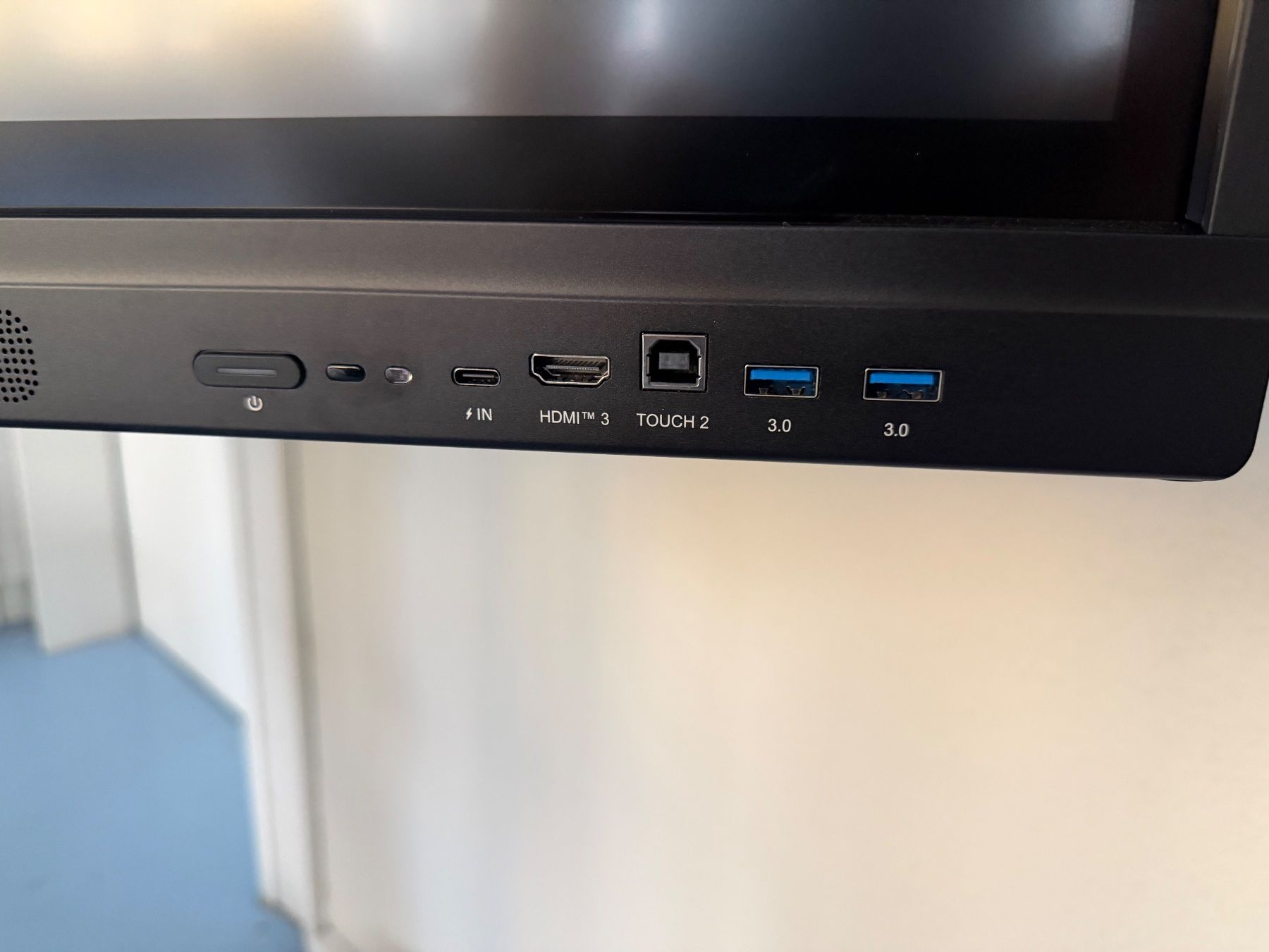 LG Fernseher: LG Screen – Gebraucht aus Zürich von mar_hs6l 2