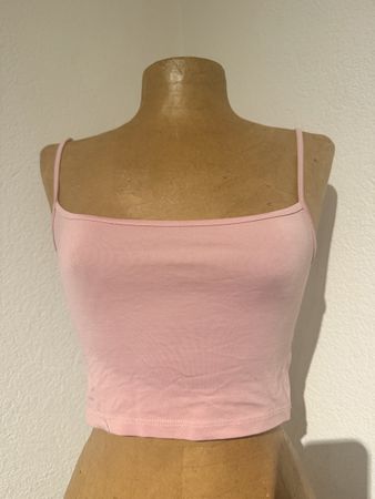 Top Stradivarius rose poudré, taille M - Look estival