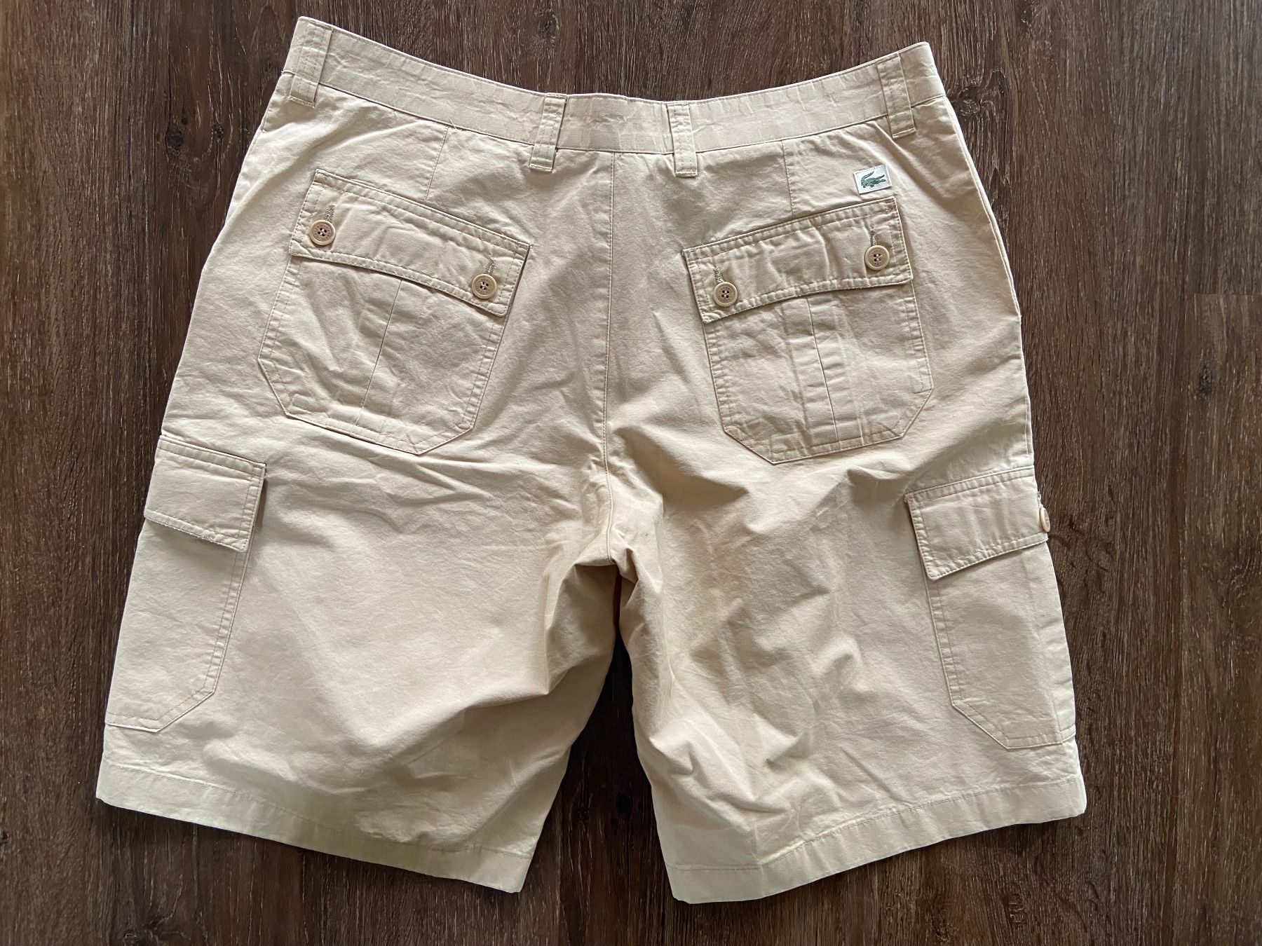 Lacoste Pantaloni: Shorts Gr. 48 Lacoste – Usato da Muttenz venduto da nataschasia 1