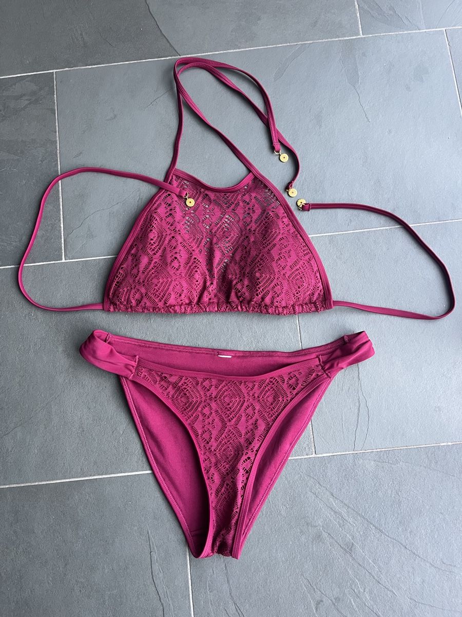 Costumi da bagno & Bikini: Bikini Spitzenoptik - Bordeaux Grösse 38/M – Usato da Sax venduto da _Kornblume_