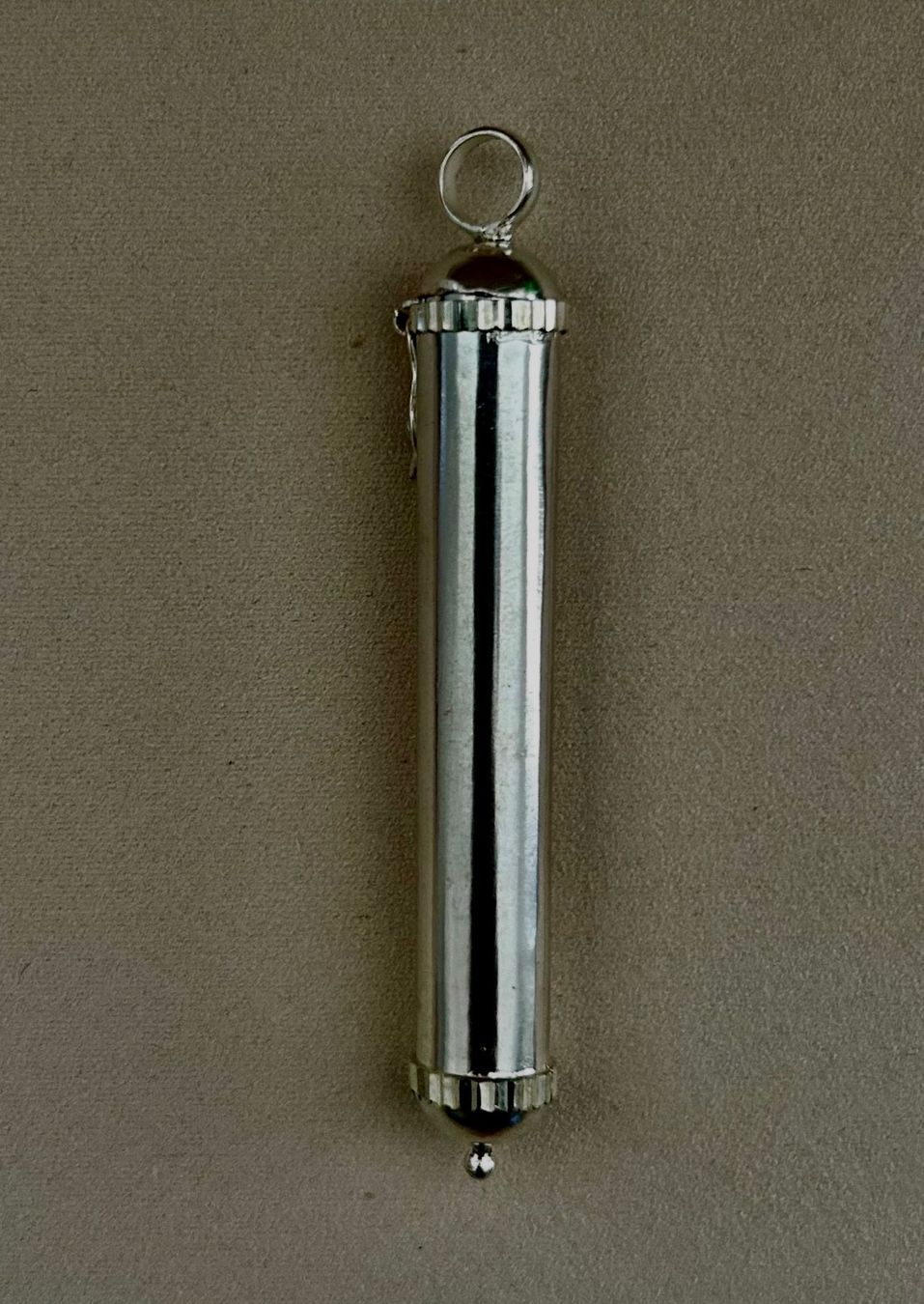 Catenine: Antique Silver Torah Scroll Amulet Pendant - Necklace Charm – Usato da Geroldswil venduto da Gem_Sri_Lanka 1