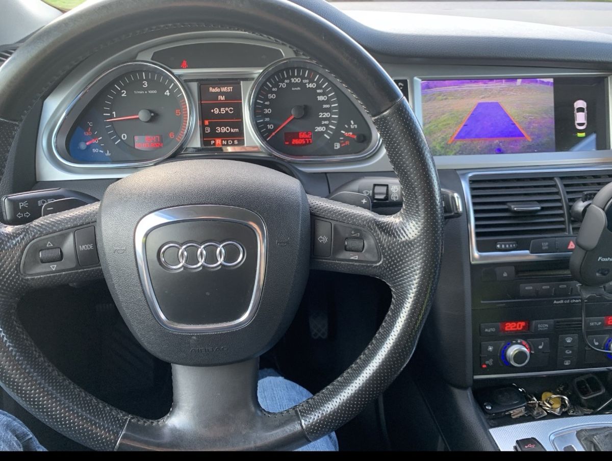 Audi Automobili: Audi Q7  TDI 3.0 – Usato da Steckborn venduto da L2009 4