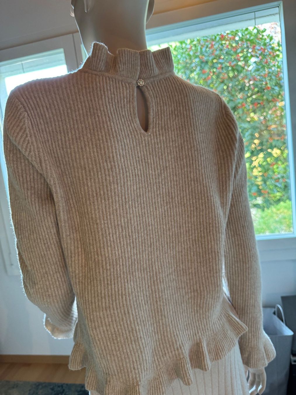 Maglioni & Felpe: Herziger Pullover CARTOON,  Gr. 36. Neu! – Nuovo (secondo la descrizione) da Oberrohrdorf venduto da maggys15 2