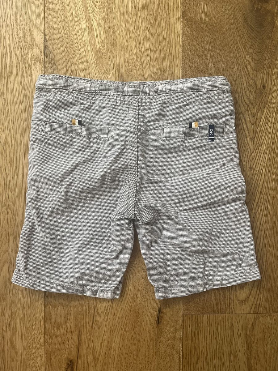 Okaidi Pantaloni: Kinder Okaïdi Shorts, Gr. 98 – Usato da Interlaken venduto da fbnscl 1