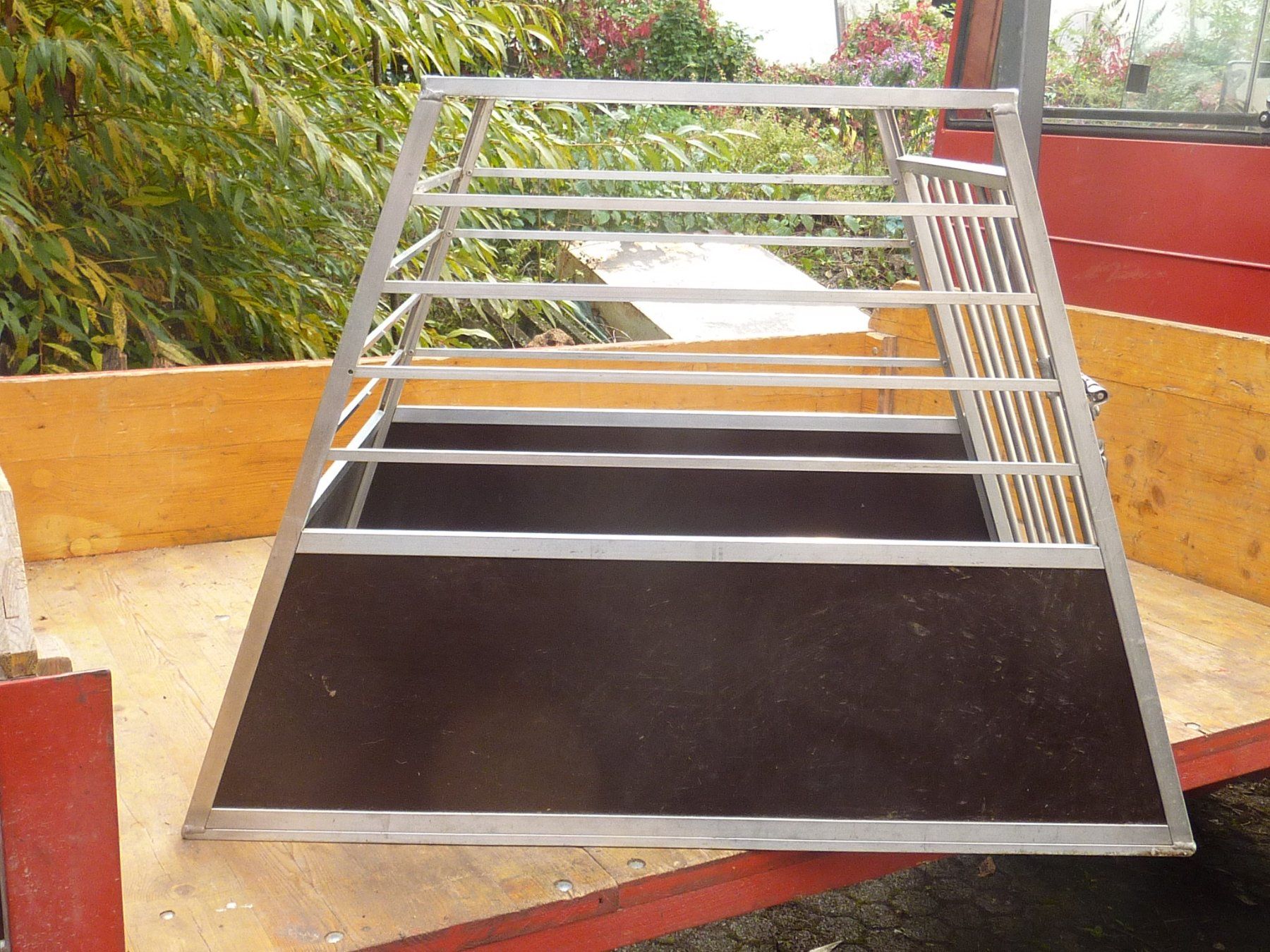 Gabbie, trasporto & Sicurezza: Hundebox – Usato da Osterfingen venduto da Fritzli052 2