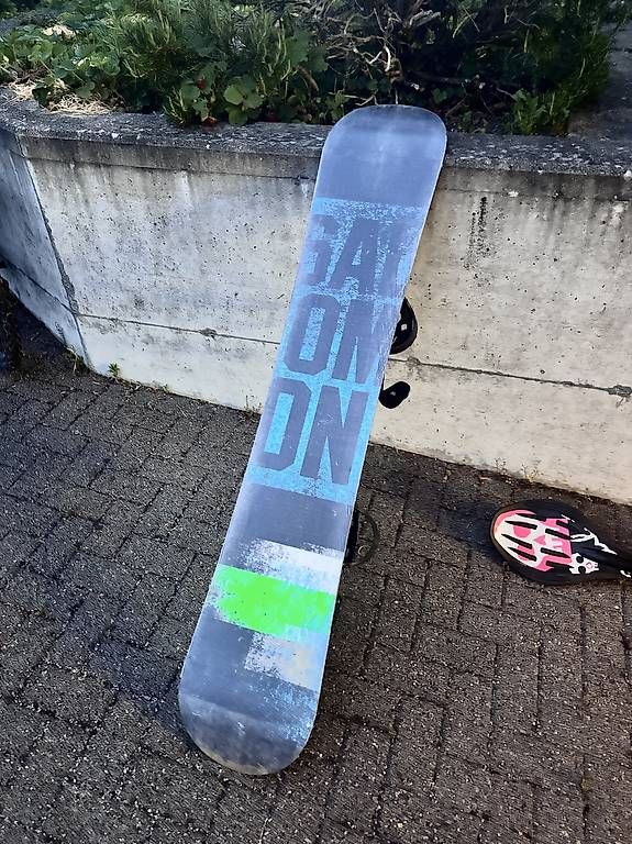 Board: Salamon Snowbaord mit Bindung – Usato da Kirchdorf AG venduto da luca.rueede 1