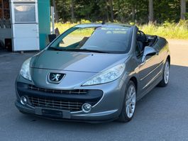 Peugeot 207CC 1.6i Turbo. 110KW Roland Garros.