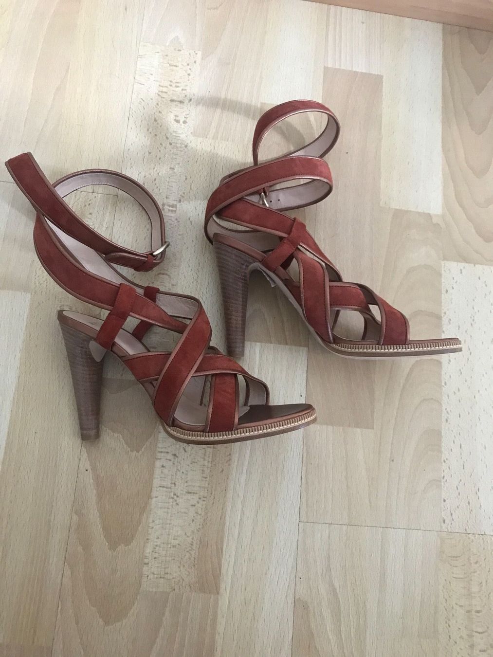 Bally Damenschuhe: Bally Leder AbsatzSandale  gr 38.5. Neu – Neu (gemäss Beschreibung) aus Sempach von katzaana3 2