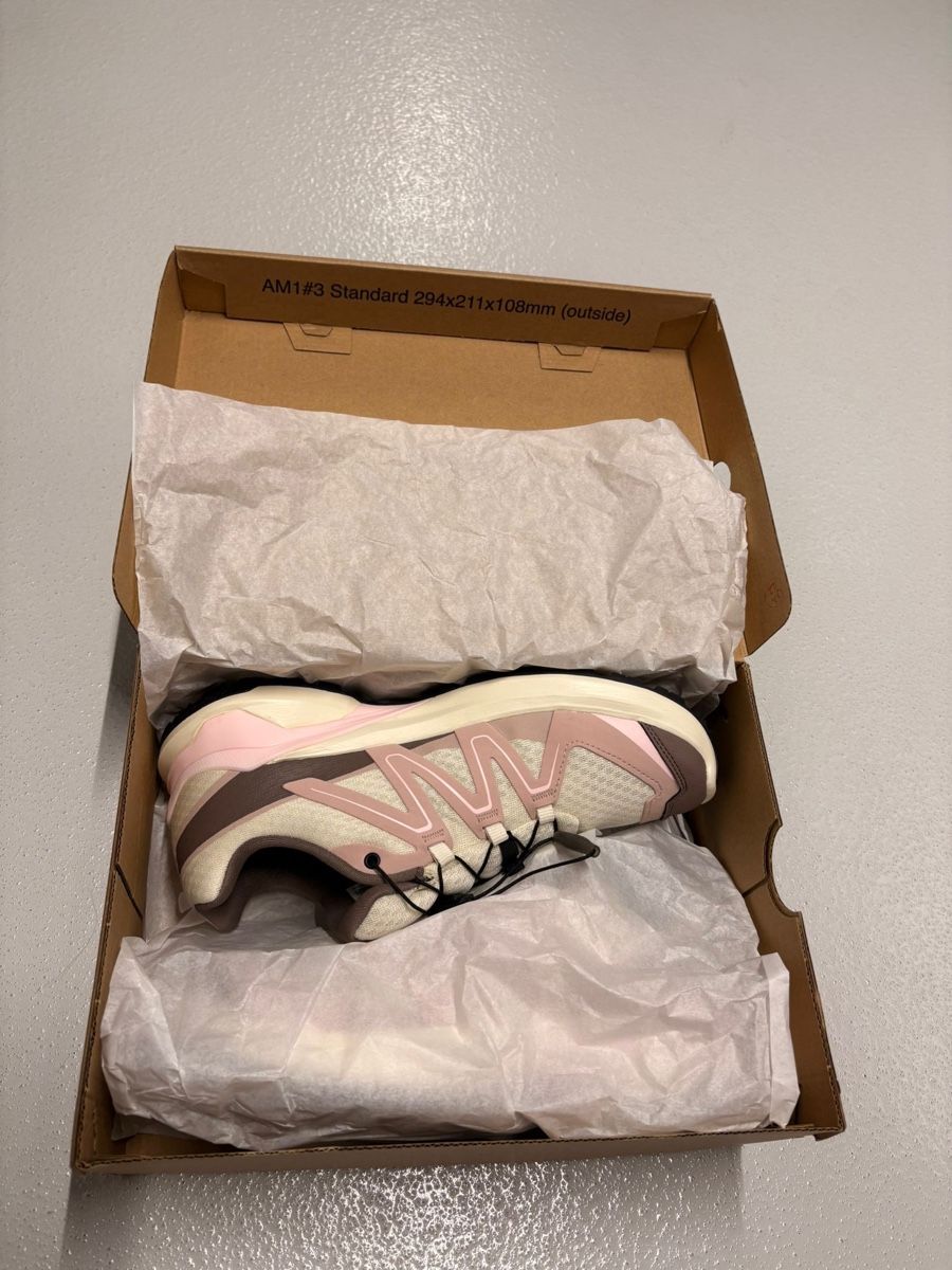 Salomon Scarpe da donna: Salomon Wanderschuhe neu mit Etikett – Nuovo e nell'imballaggio originale da Aesch BL venduto da Sheisign
