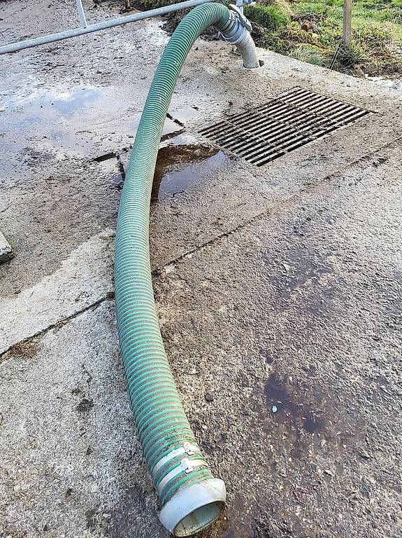 Macchine per la distribuzione dei liquami: Güllenschlauch 4m – Usato da Giswil venduto da Hans83