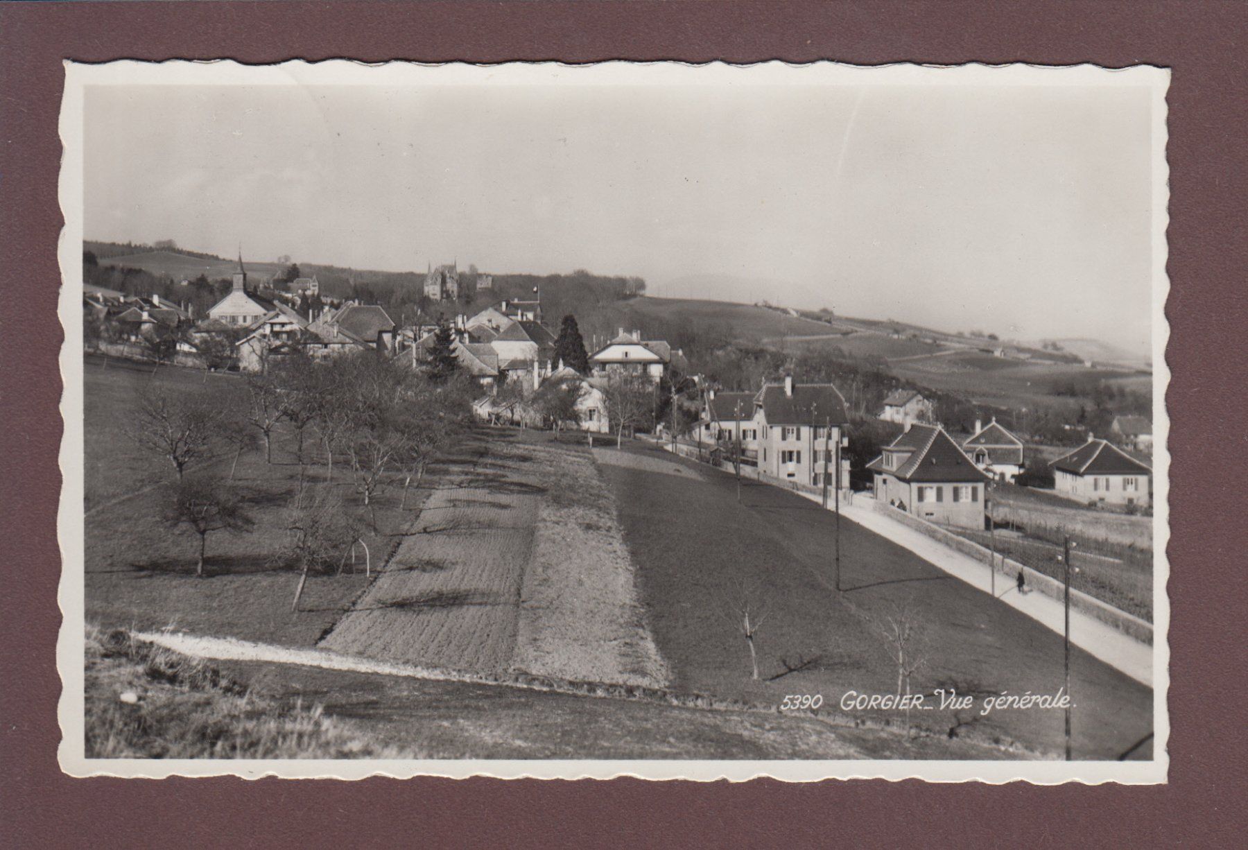 Cartoline postali: GORGIER - Entrée du village - 1938 – Usato da Pully venduto da nicecards