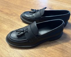 Schwarze Loafer Schuhe neu Gr. 40 (41)