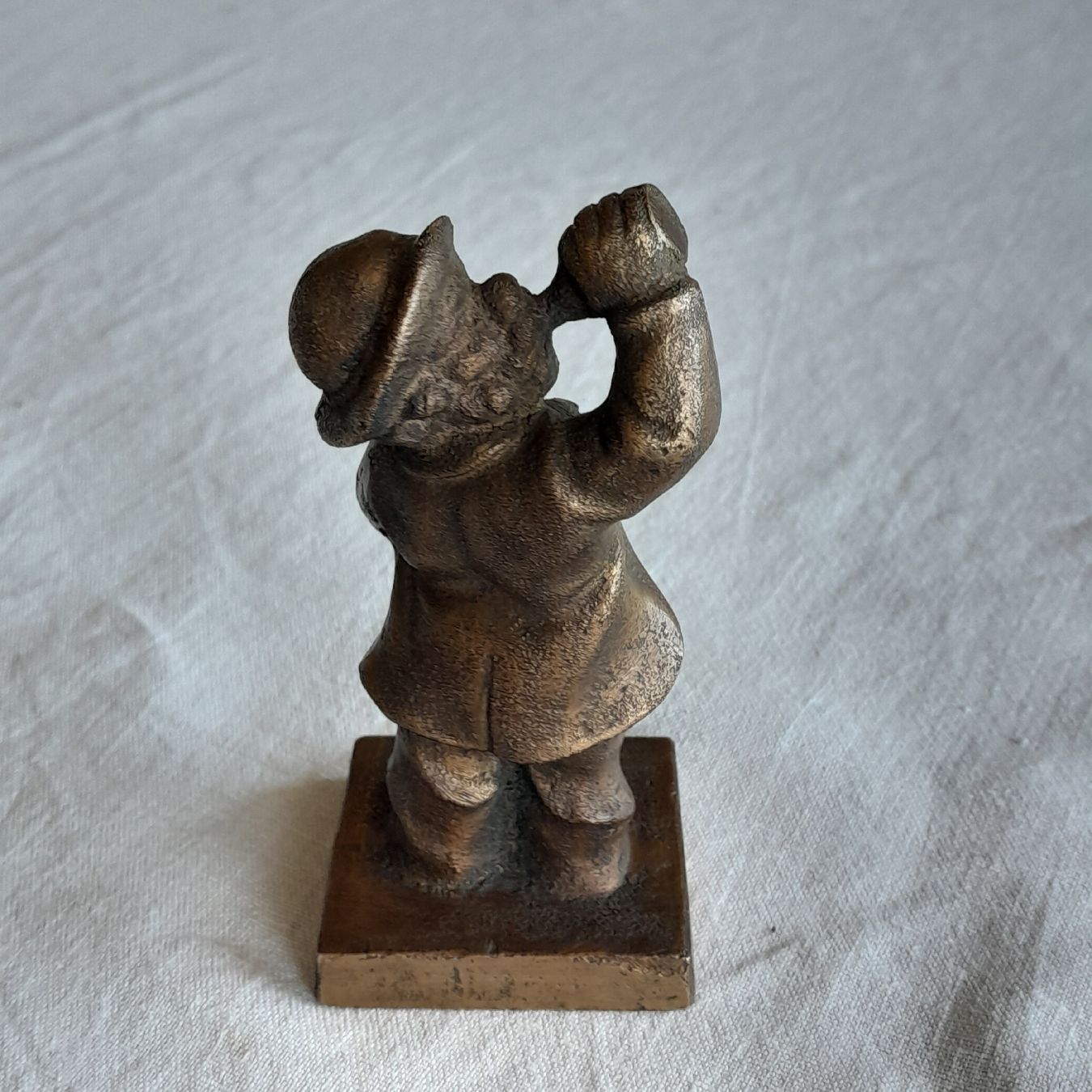Figurines: Figur "Der Trinker", Bronze/Messing, unmagnetisch – D'occasion à Knutwil par Kompex 2