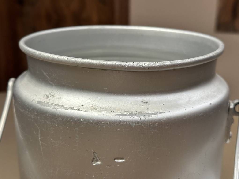 Landwirtschaft: Alte Milchkanne 5l Aluminium mit Deckel Vintage – Gebraucht aus Luzern von mogig041 2