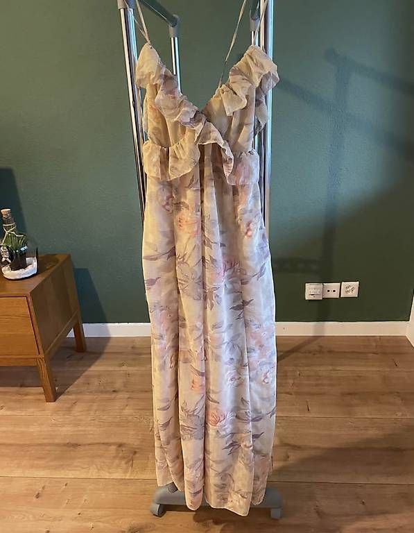 Vestiti: Langes Sommerkleid – Usato da Roggwil BE venduto da con_8khh