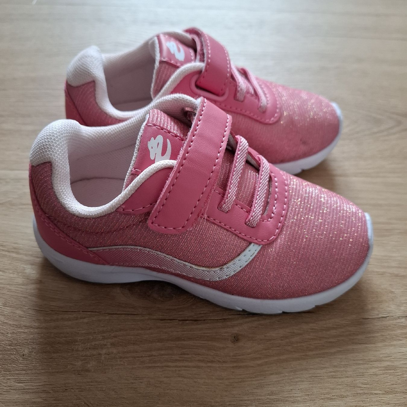 Graceland Scarpe per ragazze: Sneaker pink glitzer Gr 25 Neu – Nuovo (secondo la descrizione) da Bülach venduto da JAYA379 1