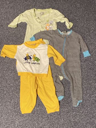 3 mal Pyjama gr 74