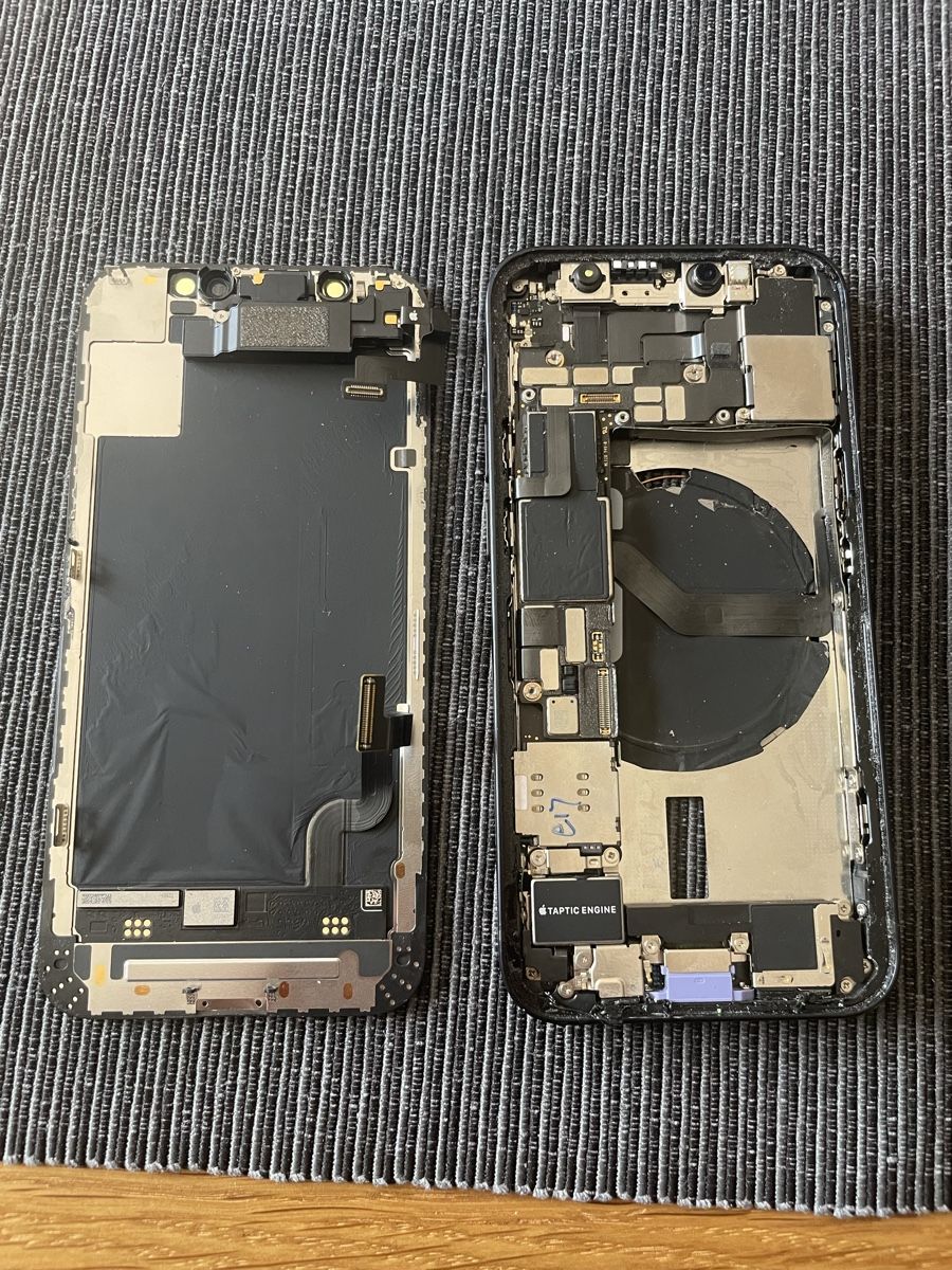 Apple Handys / Smartphones: iPhone 12 mini pour pièces  – Gebraucht aus Commugny von arm_7m7m 8