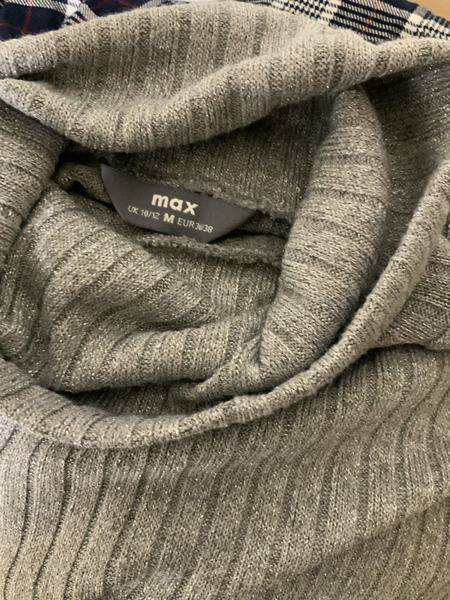 Pulls & Sweat-shirts: Rollkragenpullover Grau Grösse M   – Neuf (Voir description) à Wallisellen par AS.TZ. 3