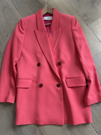 Blazer Closed 
