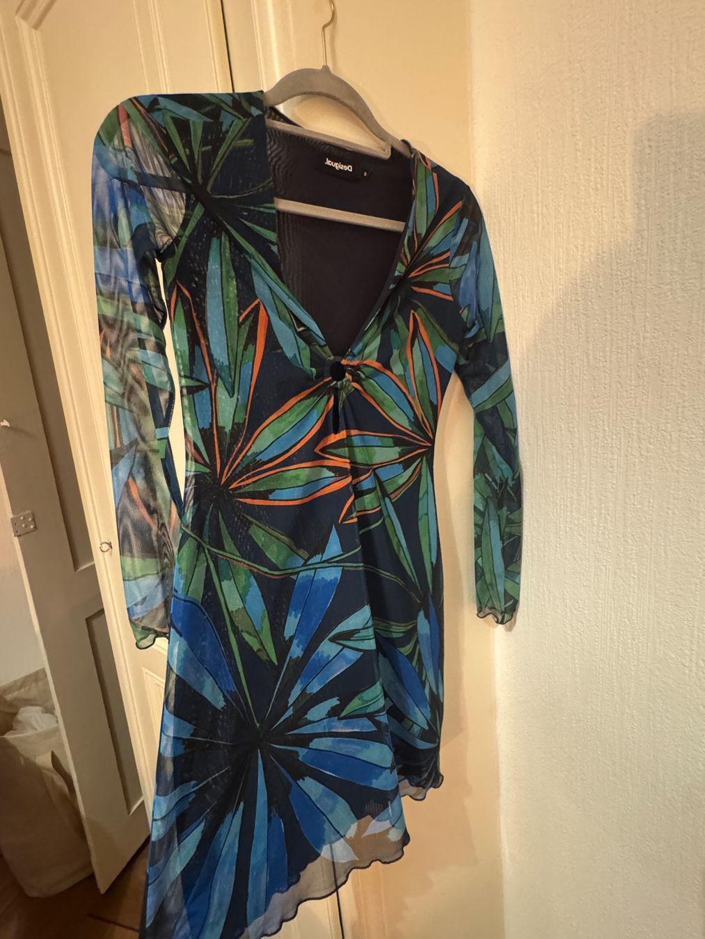 Desigual Vestiti: Robe en mesh Desigual – Usato da Lausanne venduto da EloLausanne