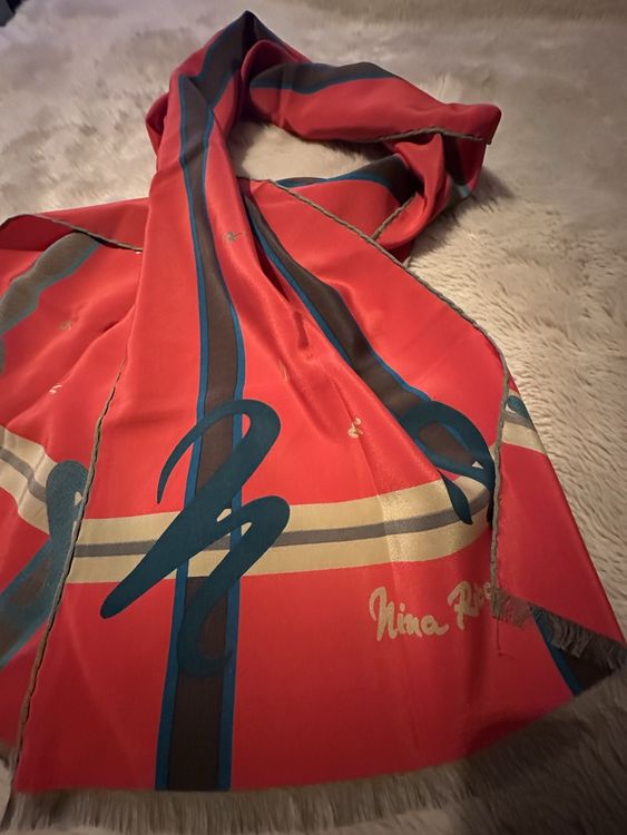 Etole foulard Nina Ricci soie imprimée Vintage Blanc Rouge Jaune ref.67727 - Joli Closet