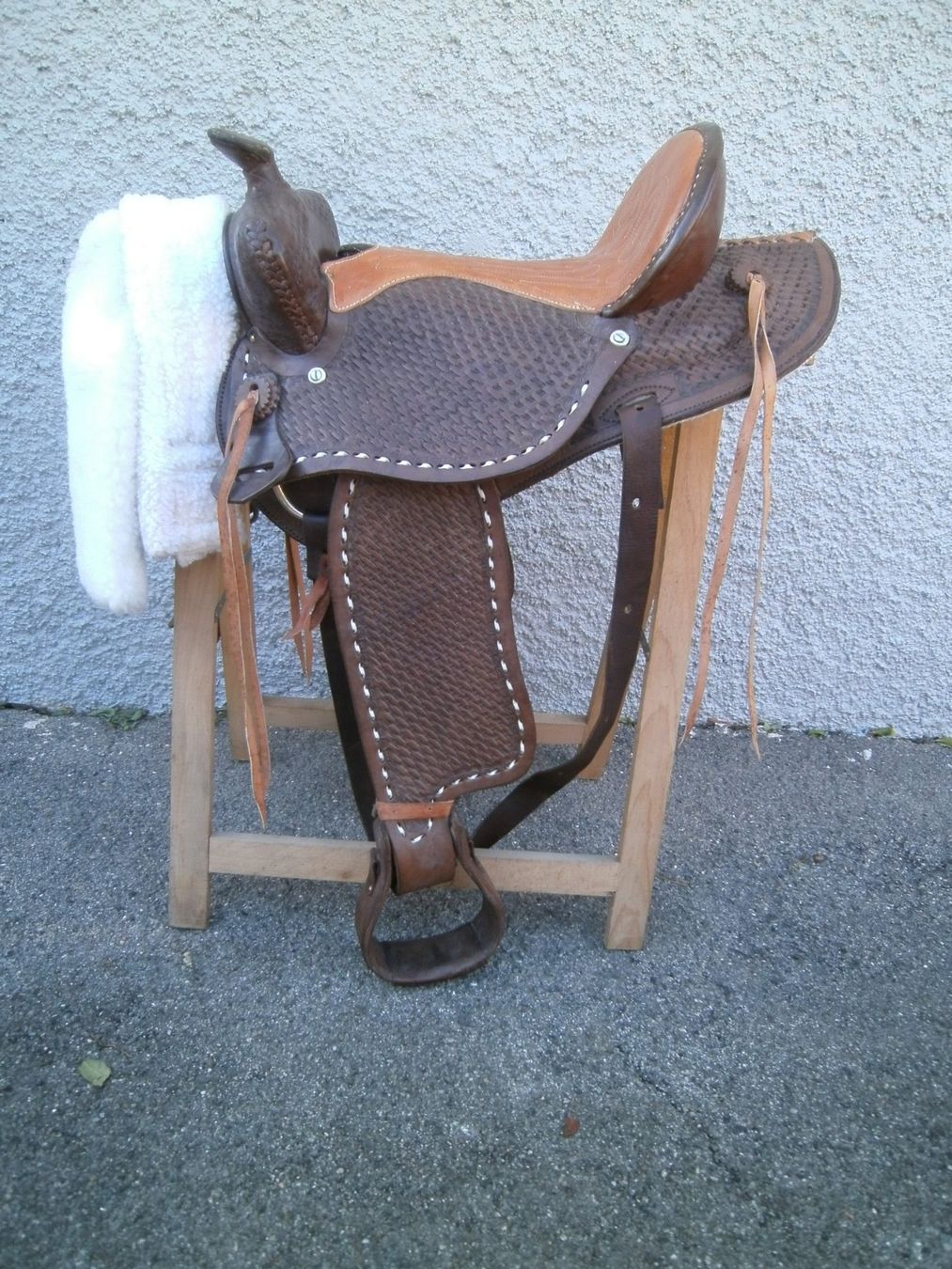 Selles, accessoires: Selle de type Western – D'occasion à Moutier par Mouschka 2