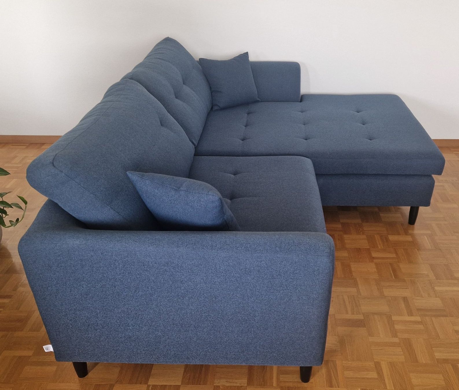 Divani: Ecksofa Stoff blau Sitzmöbel guter Zustand – Usato da St. Gallen venduto da h2ovin 1