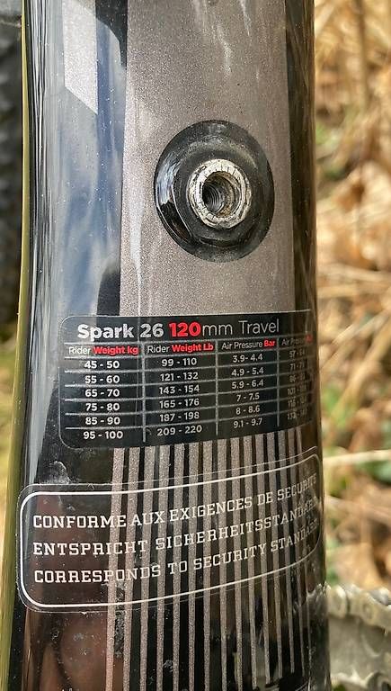 Scott Biciclette: VTT Scott Spark 26 "Taille M tout suspendu – Usato da Geneveys-Coffrane venduto da jeannot2008 2