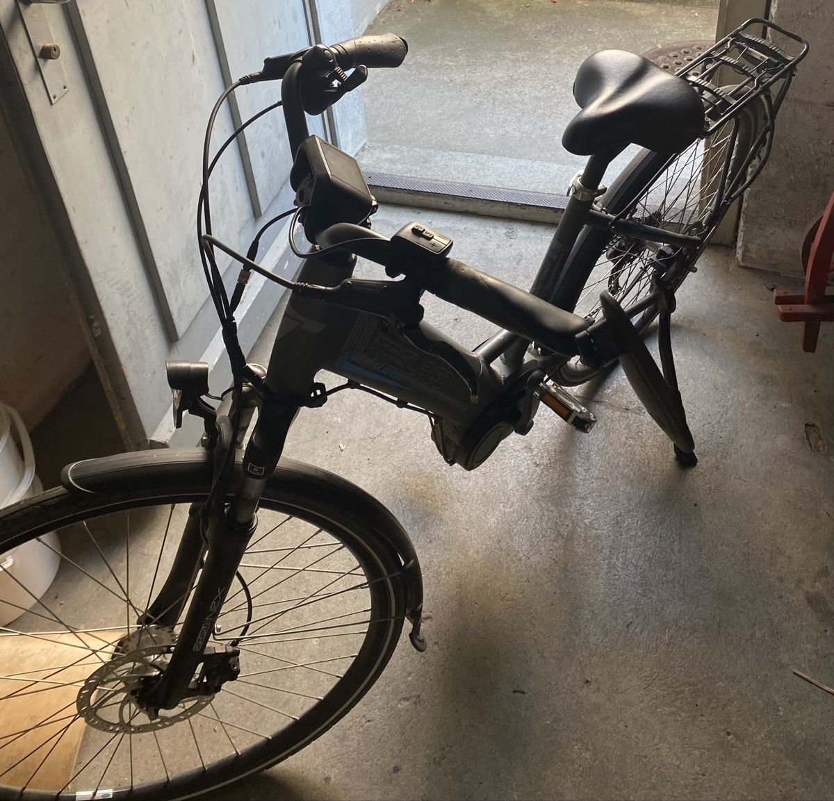 Trelago Vélos: TRELAGO E-Bike mit Display  – Défectueux à Seengen par d_95zd