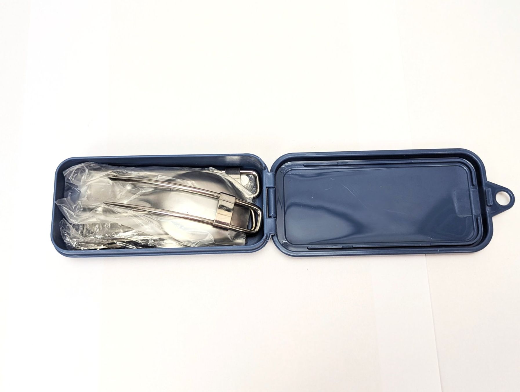 Set di posate: Kit Couverts Pliables Inox - Bleu - Neuf – Nuovo e nell'imballaggio originale da Yvorne venduto da Bocchino_1291 1