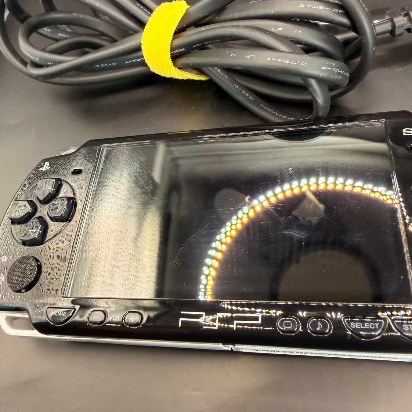 Sony Console: Sony PlayStation Portable PSP 2004 – Usato da Düdingen venduto da Nerdworld 1
