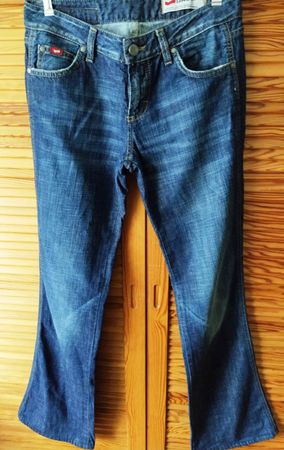 Jeans -Waist 26, entspricht Grösse S -