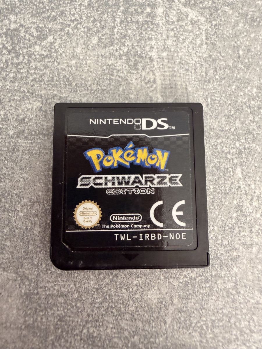 Pokémon Spiele: Pokemon Schwarze Edition (GERMAN) – Gebraucht aus Zollikofen von SeanMatti
