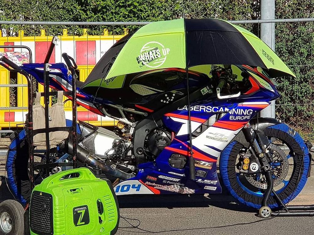 Yamaha R1 Bremsenkühlung / MOTOcoach AirDucts (Gebraucht) in Hinteregg ...