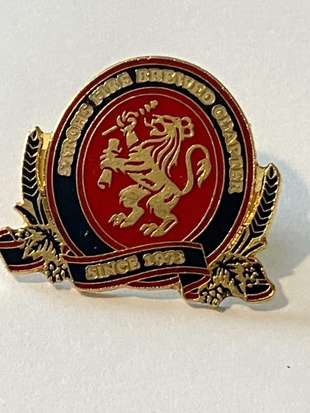 Plaketten & Abzeichen: 1 Pin Strohs Fire Brewed Chapter – Gebraucht aus Basel von djwwpp
