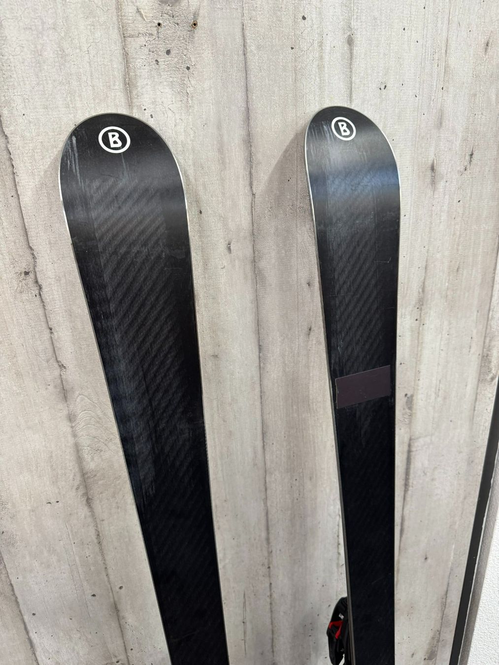Skis: Bogner Premium Ski mit Echtholz-Oberfläche inkl. Bindung NEU – Neuf (Voir description) à Sursee par pilatus.sport 3