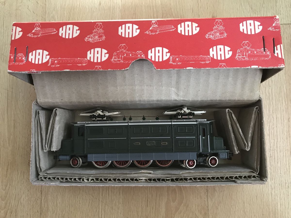 Hag Modelleisenbahnen: HAG Ae 4/7 SBB, erste Version in OVP  – Gebraucht aus Zürich von Kiron