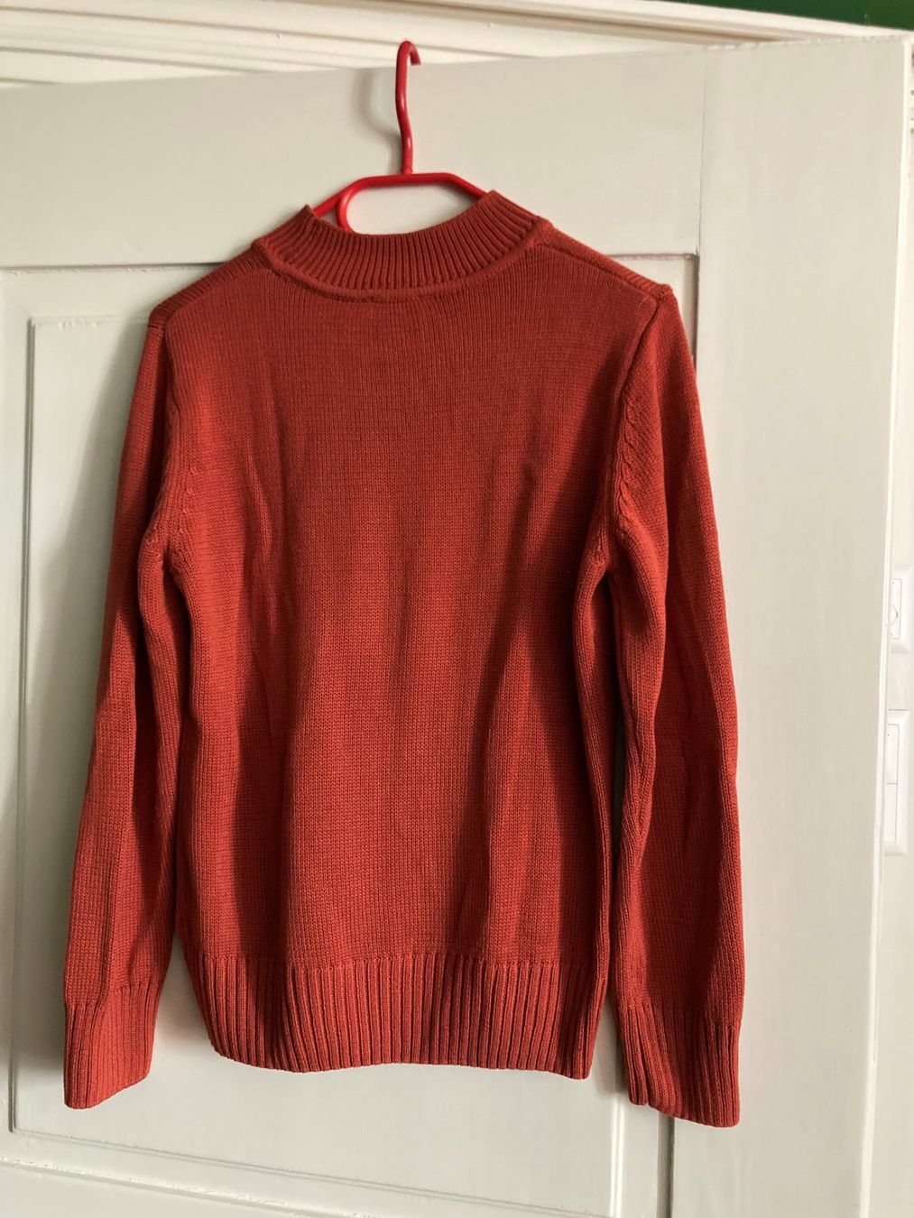 Maglioni & Felpe: Pullover rostrot, neuwertig – Usato da Andelfingen venduto da bolino 1