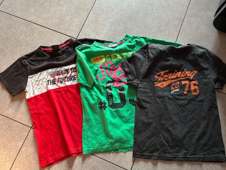 lot 3 t-shirt garçon  gr. 146 - 152
