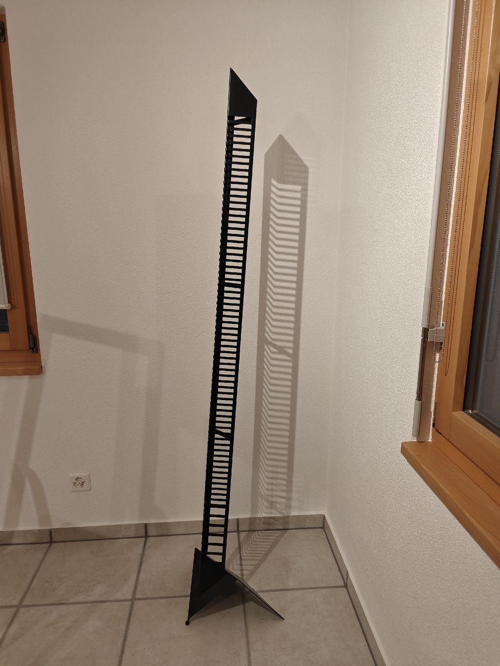 Scaffali: CD Regal schwarz schmal guter Zustand – Usato da Erstfeld venduto da Bini-CH 1