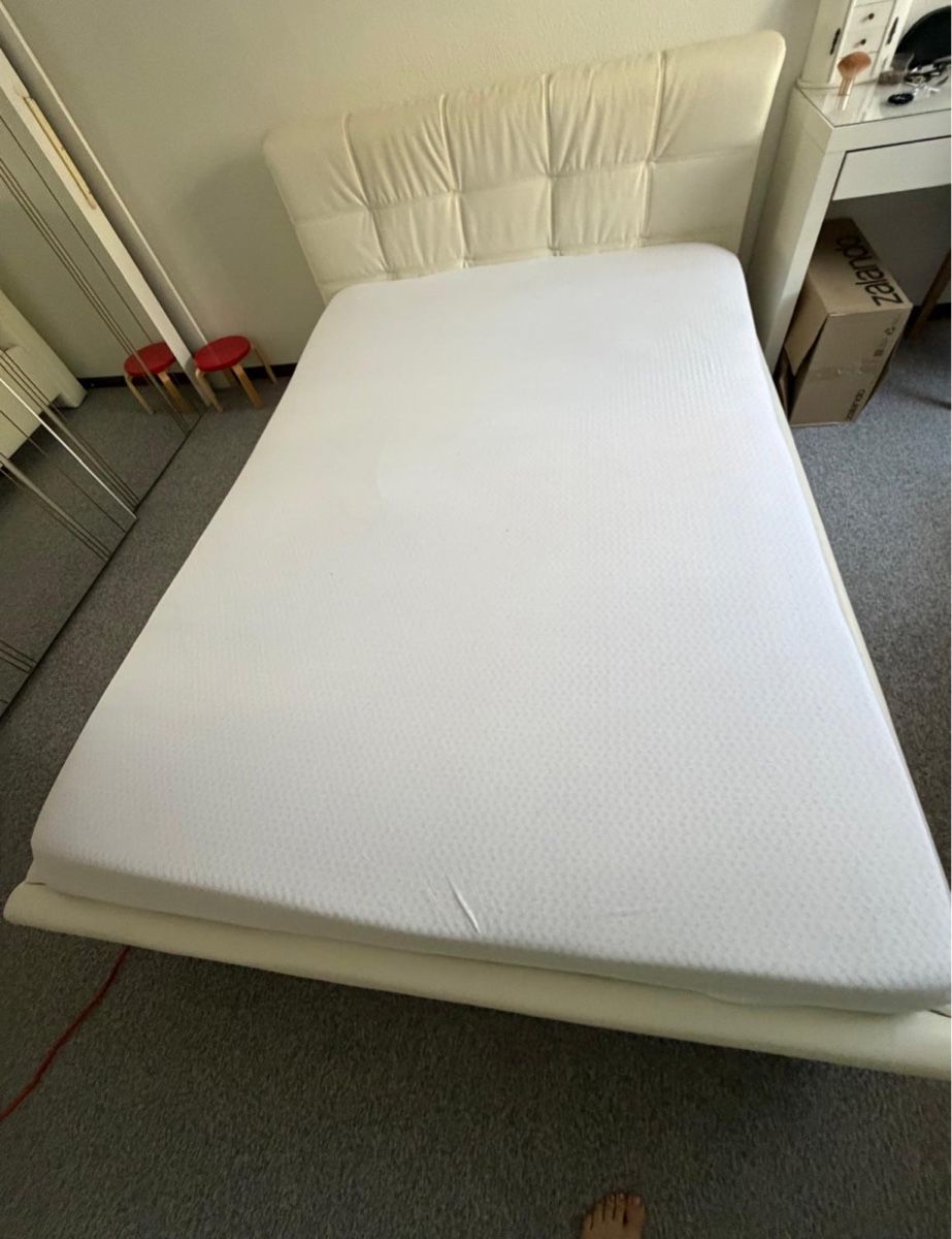 Betten: GRATIS: Bett mit Matratze – Gebraucht aus Emmen von Edj_nava 2