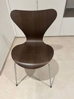 Zwei Neue Fritz Hansen - Serie 7 Chrom/Walnuss Natur Stühle