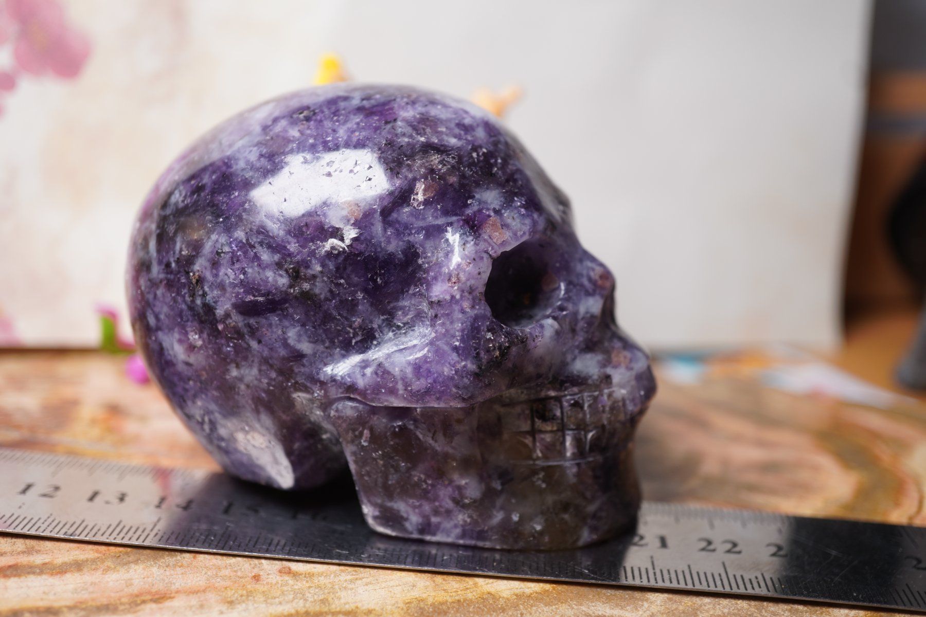 Minerali & Pietre curative: Lepidolith      Skull   8cm x 6cm    Selten – Nuovo e nell'imballaggio originale da Eschenbach SG venduto da topstone 2