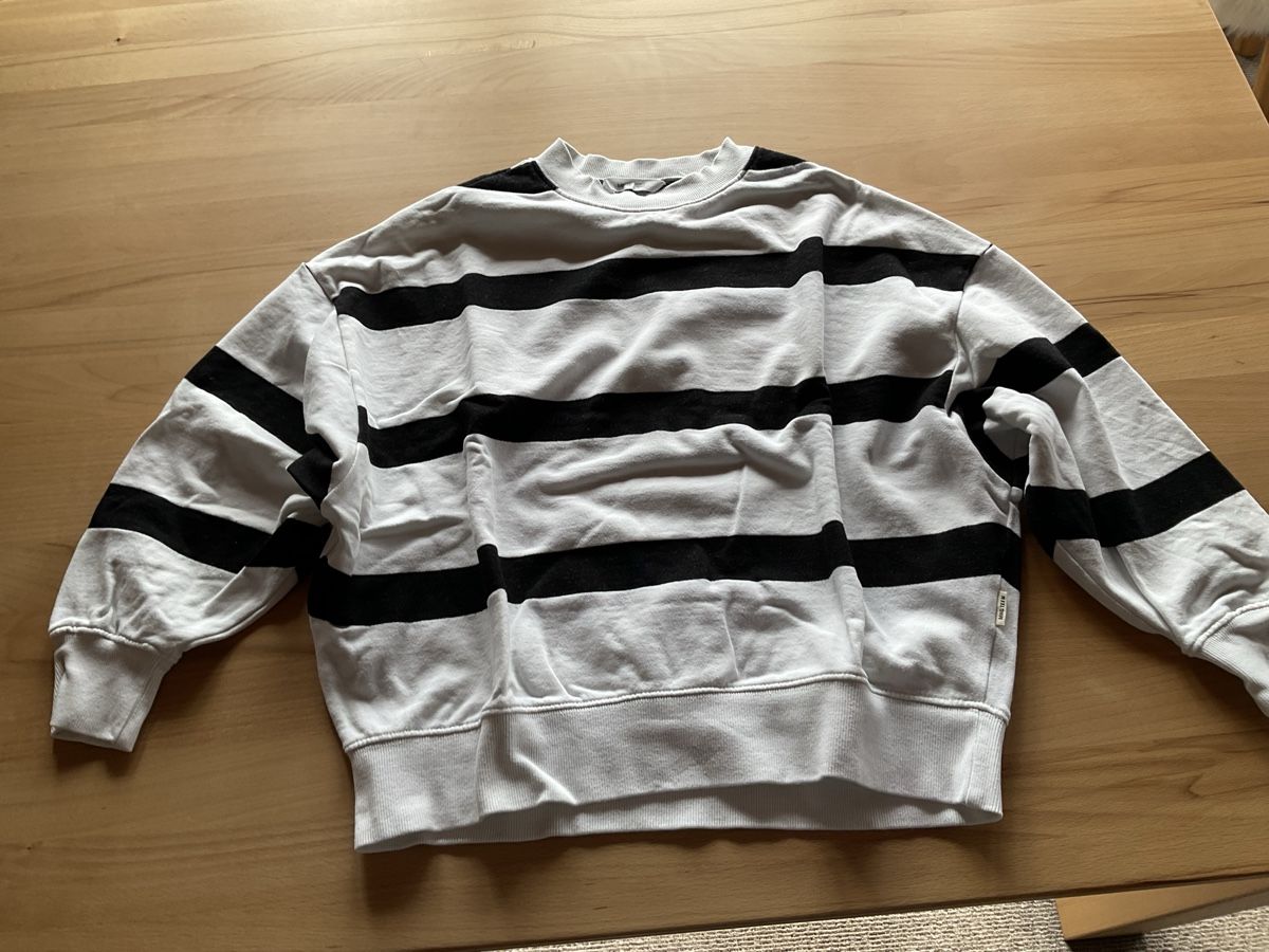 Mango Pulls et sweat-shirts: Mädchen Pullover Grösse XS – D'occasion à Schinznach Dorf par Balz1968