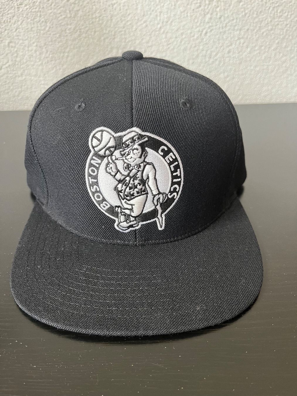 Mitchell & Ness Copricapi, berretti & cappellini: Boston Celtics Baseball Cap,  Mitchell & Ness Snapback – Usato da Kerns venduto da Herr_Sizzla