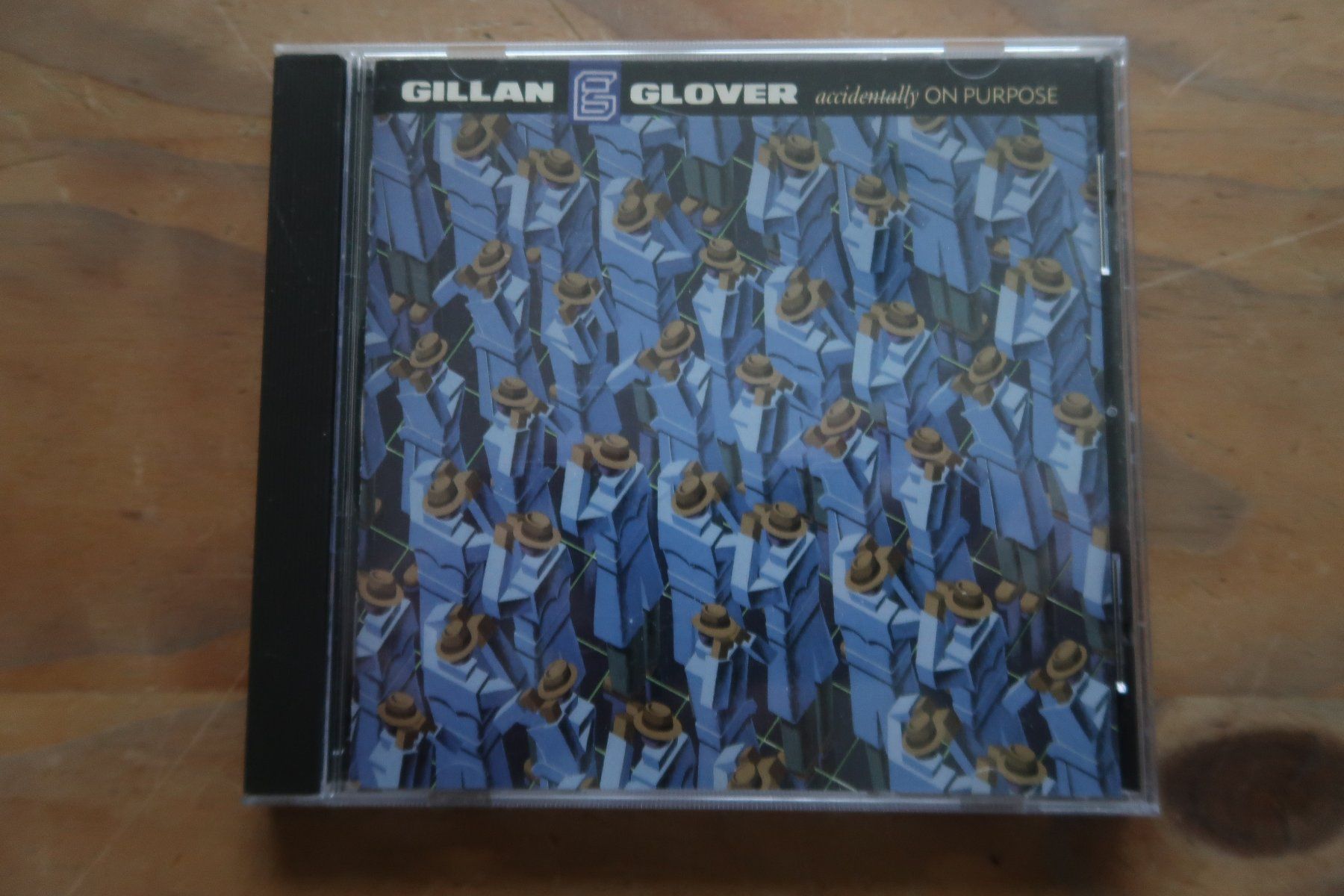 CDs: GILLAN GLOVER - ACCIDENTALLY ON PURPOSE - DEEP PURPLE - CD – Gebraucht aus Basel von Patiscat